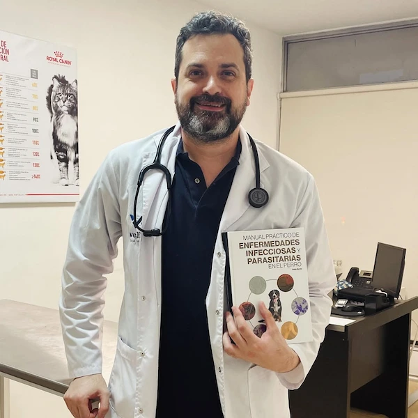 Manual Práctico de Enfermedades Infecciosas y Parasitarias en el Perro